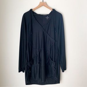 Athleta Wick It Wader Hooded Swimsuit
Cover Up Dress, XL, Black